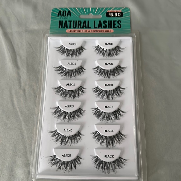 AOA Natural Lashes - Picture 1 of 1